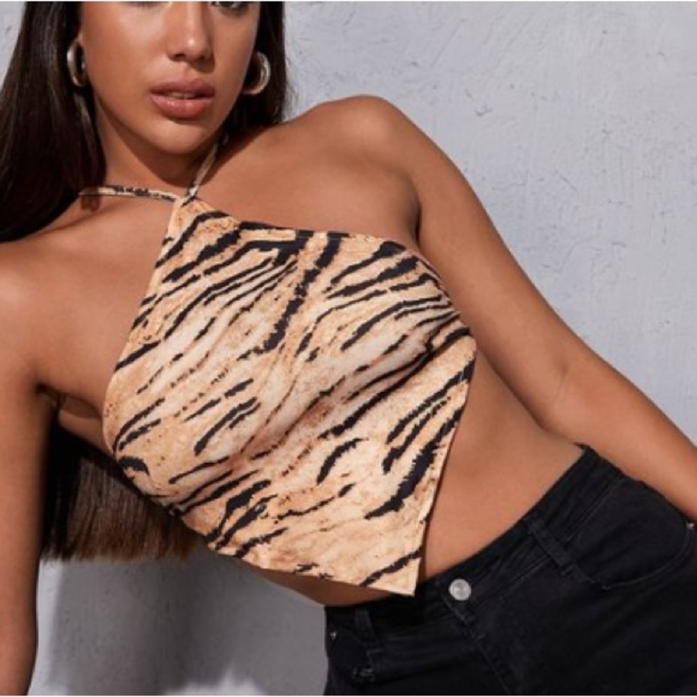 Shein Halterneck Crisscross Tie Back Tiger Animal Print Bandana Top